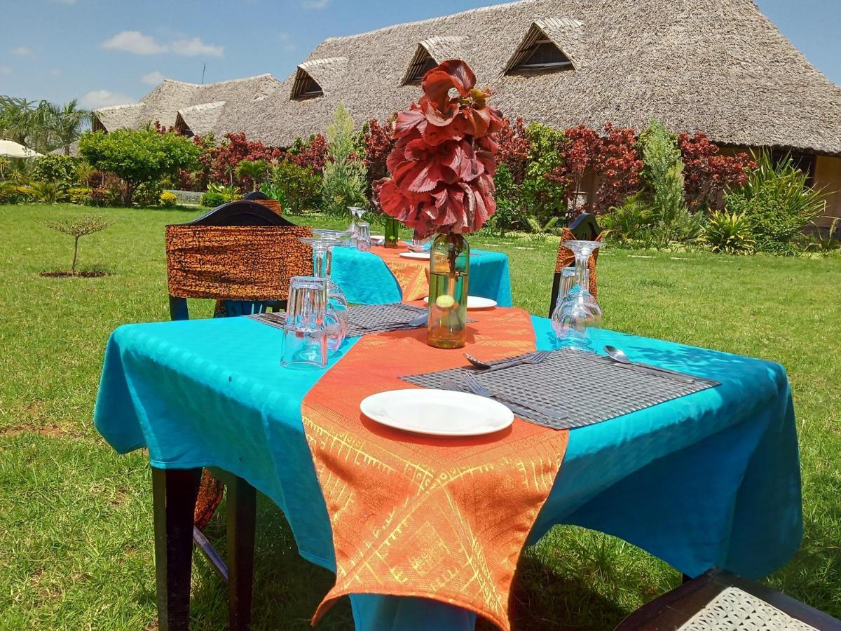 The Last Village Lodge Athi River Exterior foto